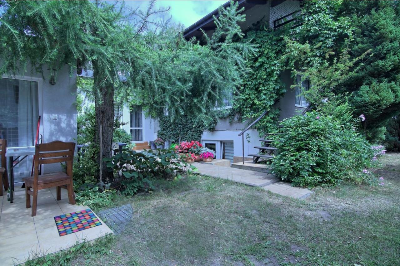 Pokoje I Apartamenty Przy Sosnowej 포다비 외부 사진