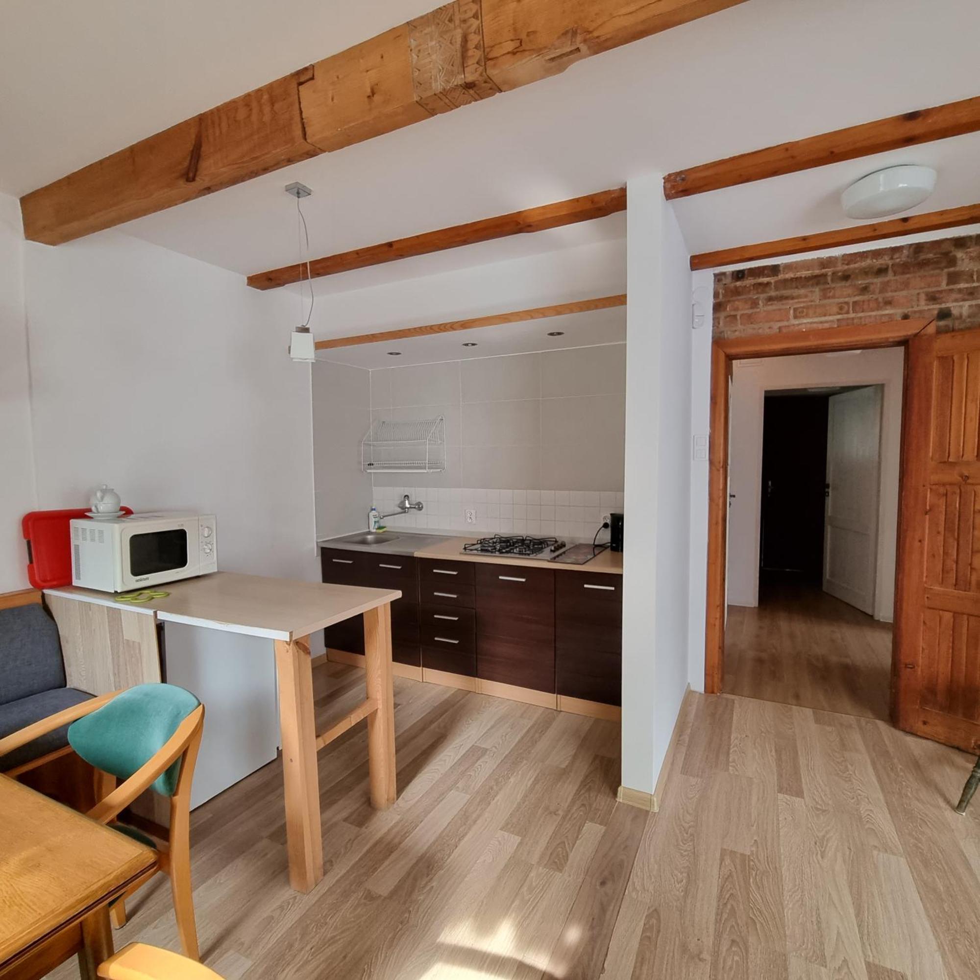 Pokoje I Apartamenty Przy Sosnowej 포다비 외부 사진