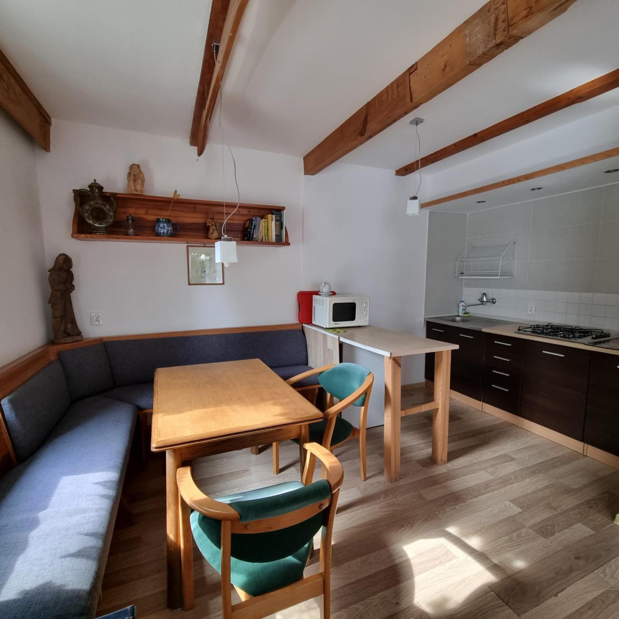 Pokoje I Apartamenty Przy Sosnowej 포다비 외부 사진