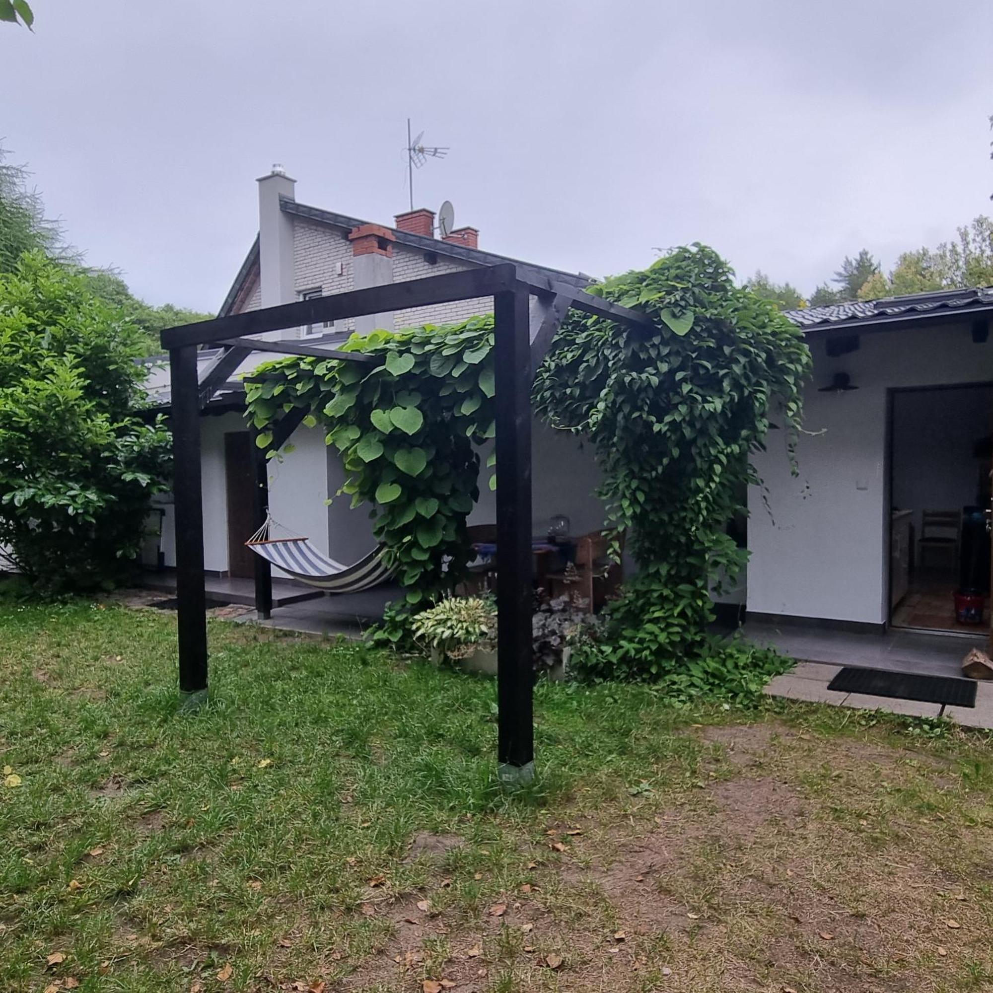 Pokoje I Apartamenty Przy Sosnowej 포다비 외부 사진
